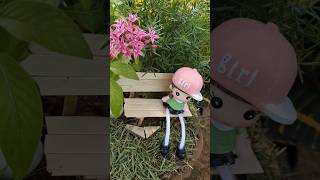 Cute Pink Flowers &amp; Tiny Bench Decor 🎀