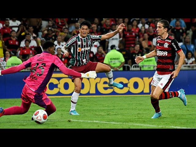 Ele é cria do Flamengo, jogou na Europa e agora pode vencer a Libertadores  no Flu