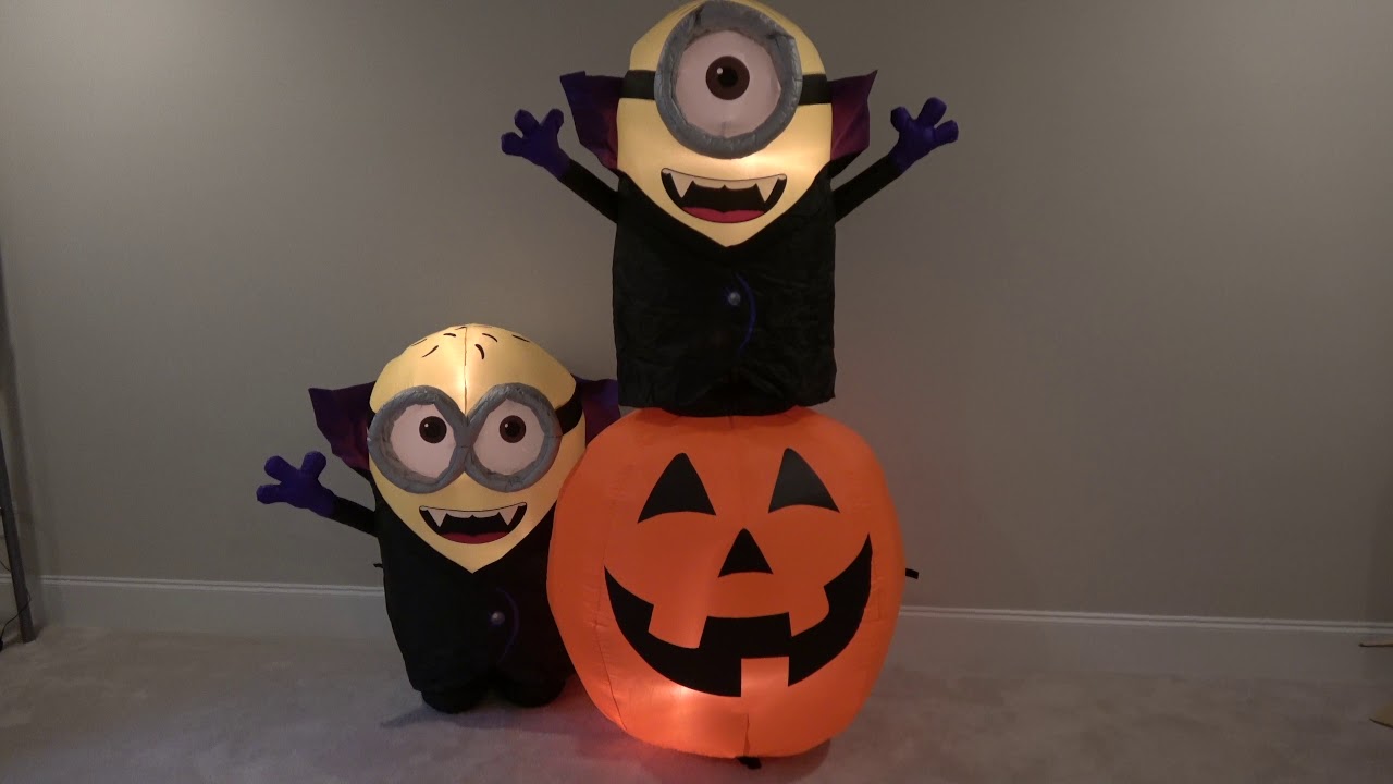 Gemmy Halloween Airblown Inflatable Minions With Pumpkin Scene Licensed Blow Up YouTube
