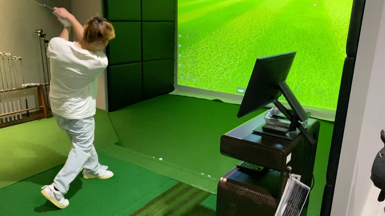 人生初のゴルフに挑戦