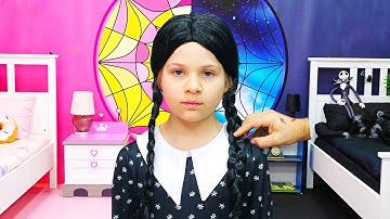 ديانا تلعب تحدي الوردي ضد الاسود مع Wednesday.