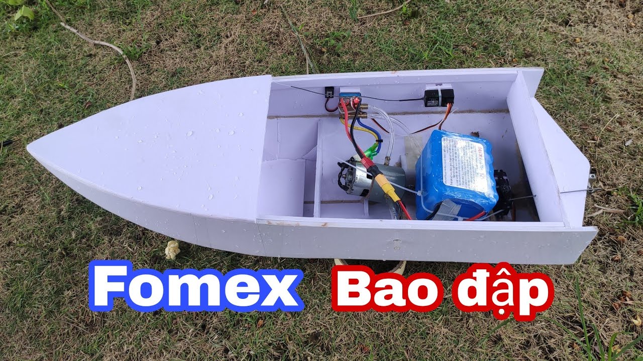 Tàu mô hình tự chế từ fomex bao đập - YouTube