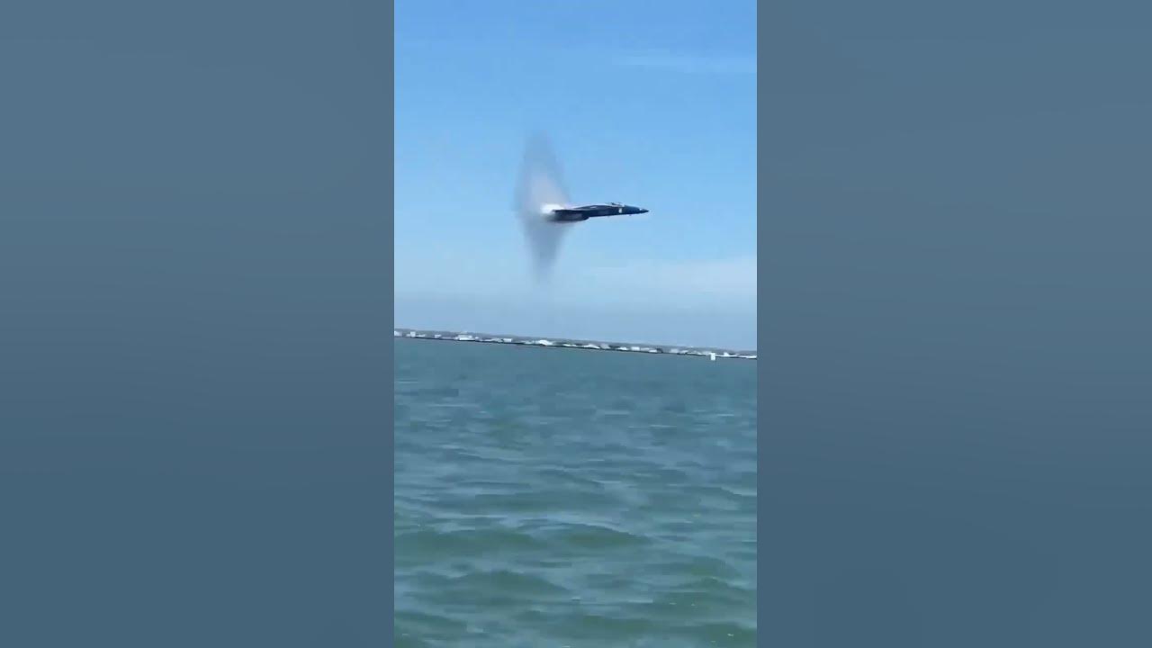 SONIC BOOM!!! Breaking the sound barrier SONIC BOOM!!! Breaking the sound barrier