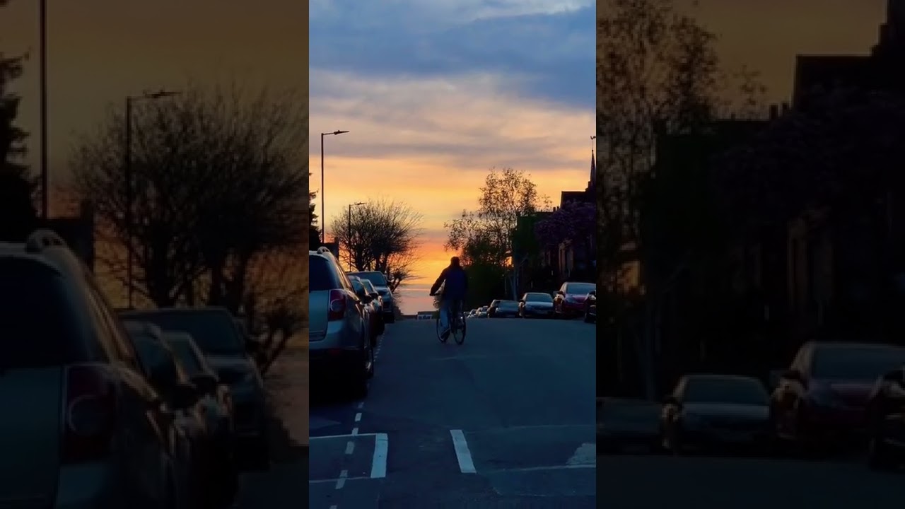 when the sun goes down we'll be groovin'When the sun goes down we'll