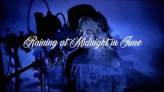 Raining at Midnight in June - Gemyni | Official Performance Video Resimi