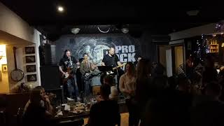 Внеплановый концерт - Дельфины (Мумий Тролль cover) (Бар &quot;Prorock&quot;, Екатеринбург)