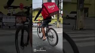 VALE A PENA SER UM BIKER DO IFOOD? ASSISTA: POR TRÁS DE CADA ENTREGA screenshot 1