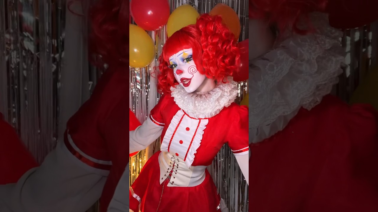 🤡🤡 #fnaf #fivenightsatfreddys #horrorgaming #videogames #circusbaby #cosplay #makeup