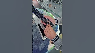 Breaking the plane: LED spherical screen.#ledscreen #leddisplay #ledwall #eagerled #ledmodule