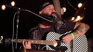 Tim Armstrong in a Tree - Journey to the End of the East Bay chords