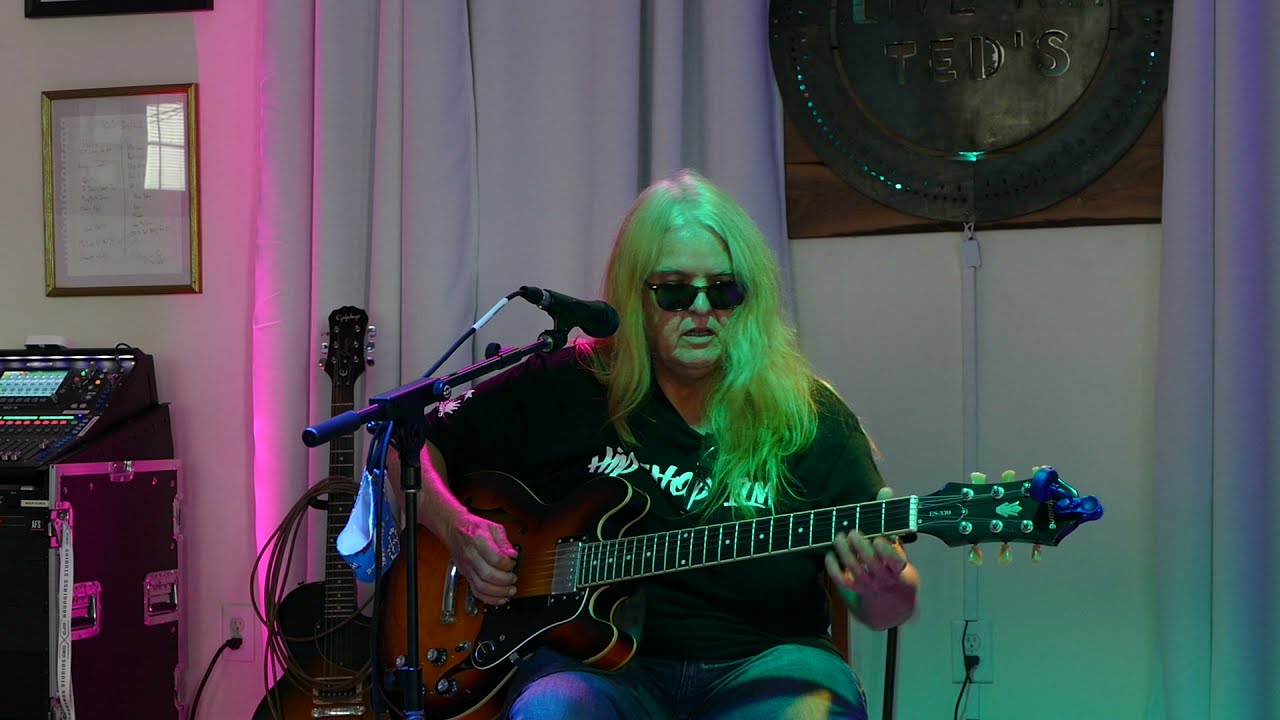 Laura McLean- Women Were The First Shamen -Songwriter Showcase-Live At Ted's-Wilmington, NC-8/29/21