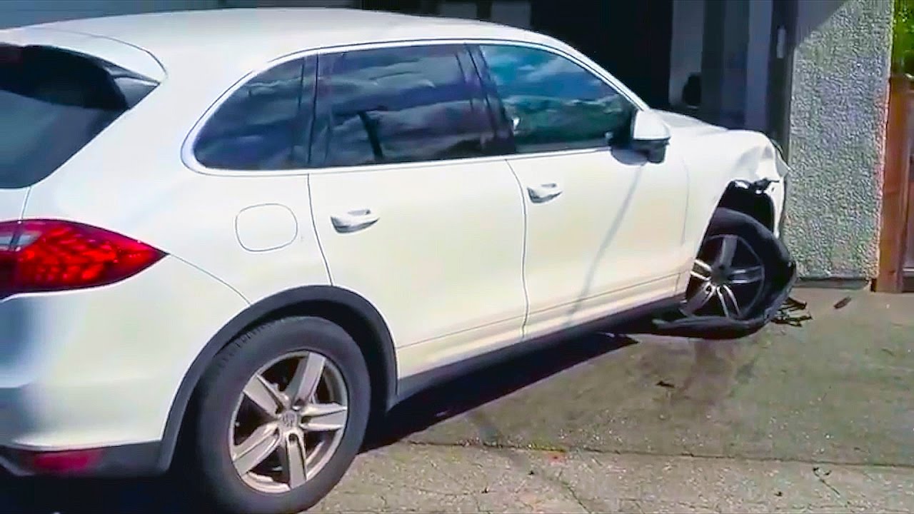 KID RUINED MOM'S PORSCHE CAYENNE CRASH DUMBY YouTube