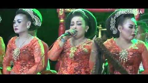 Jaipongan Mamah Layung Group (Bayu Bayu)