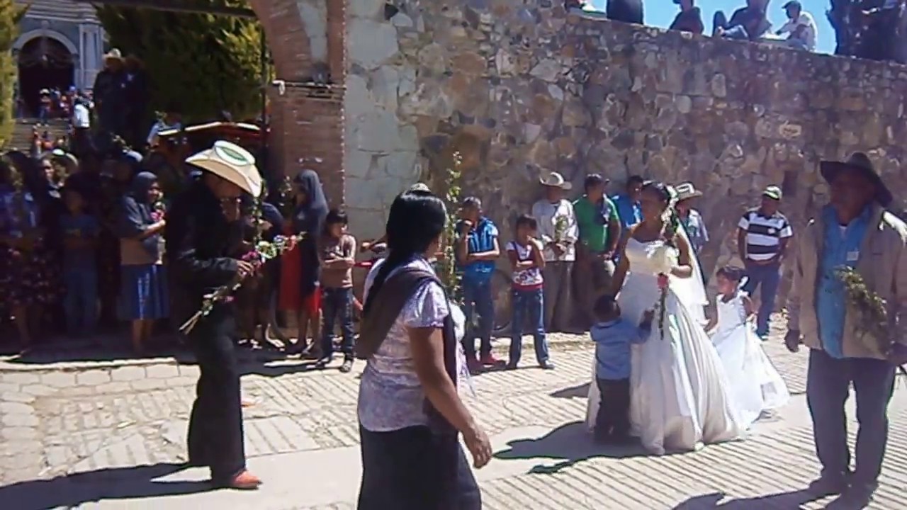 Resultado de imagen para bodas ocotlan de morelos oaxaca