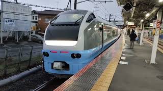 JR型・JR東日本系列特急電車。直流電車。E257系NA-13編成。交直流電車。E653系K71編成、E657系K10編成。交流電車。E751系A103編成。