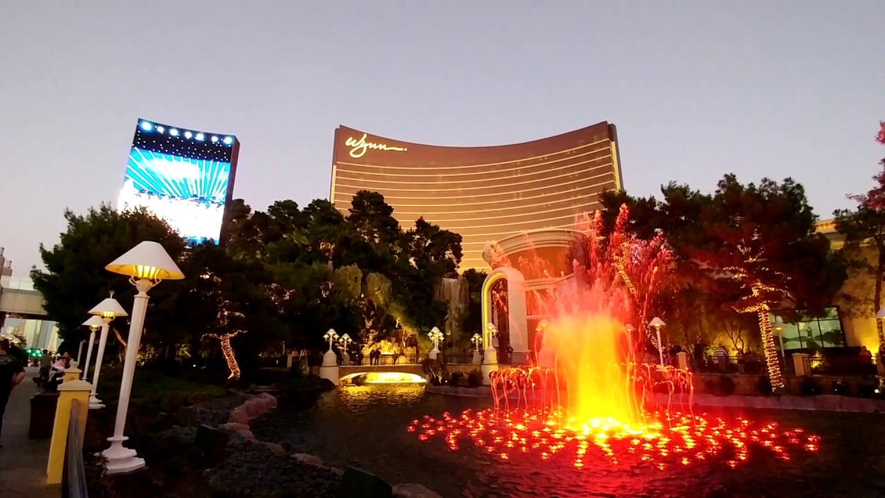 2016-11-14-wynn-las-vegas-fountain-show-full-youtube