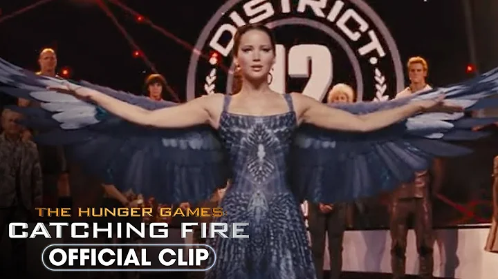 Katniss Reveals Cinna's Dress | The Hunger Games: Catching Fire - DayDayNews