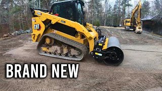 CAT 289D Working On A Driveway!