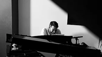 Leif Vollebekk - "This Woman's Work (Kate Bush Cover)" | House Of Strombo Leif Vollebekk - "This Woman's Work (Kate Bush Cover)" | House Of Strombo
