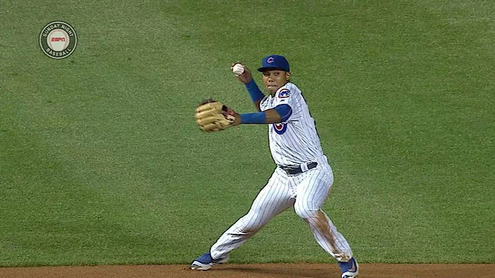 SEA@CHC: Russell makes a great stop, throws for out