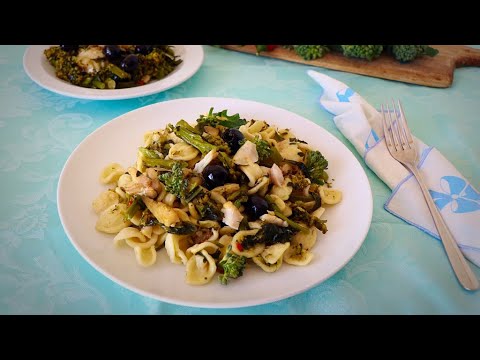 Orecchiette Con Broccoli e Baccala