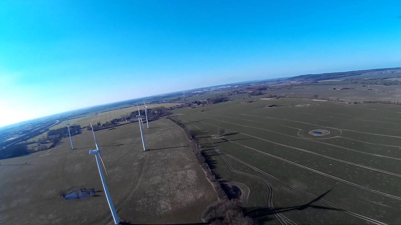 Aerial photography of Wind Turbines in North Germany (Blade 350qx2 , SJ4000, FPV)