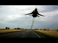 مذهل طائرات حربية تطير على علو منخفض جدا | Extreme low flight jet
