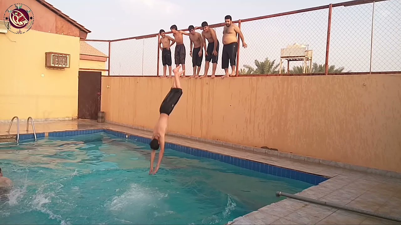 فنون السباحه لشباب جزرايا