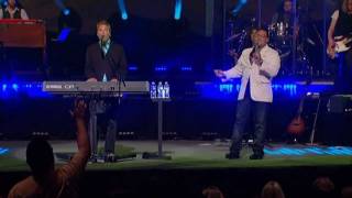 Michael W. Smith & Israel Houghton "Help Is On The Way" [A New Hallelujah] chords