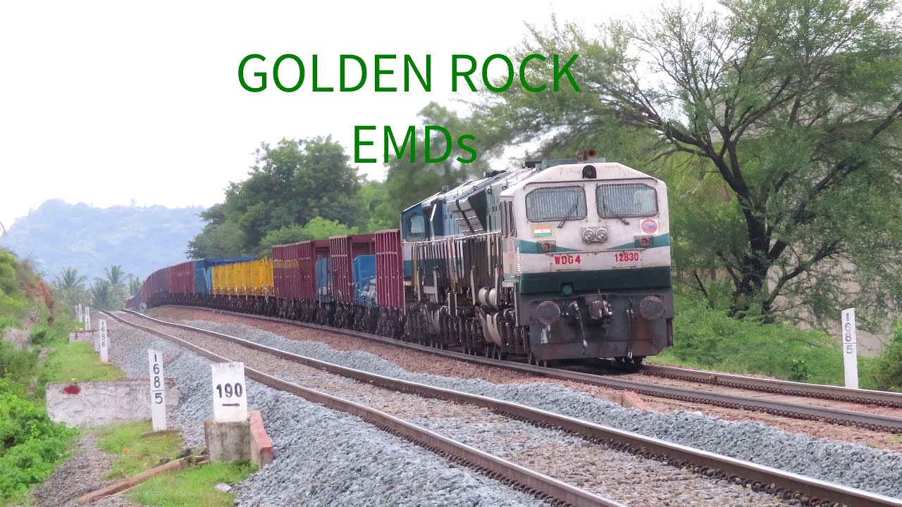 Góc Rake Mixed Freight rake with GOC WDG-4 Twins heading towards Arsikere - YouTube