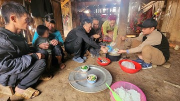 Bữa Sáng nhà Vợ chồng Lãng Đãng cô đơn trên đỉnh núi làm nhà. Nguyễn Tất Thắng