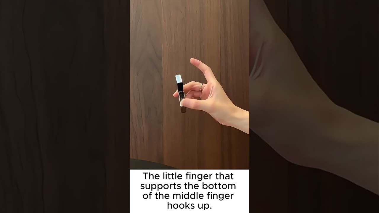 🔥 Smooth Zippo Lighter Tricks Tutorial 💡  Easy One Handed Lighter Move!