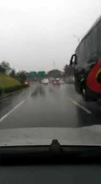 BUS BEJEU B21 ' MORENA OLENG '