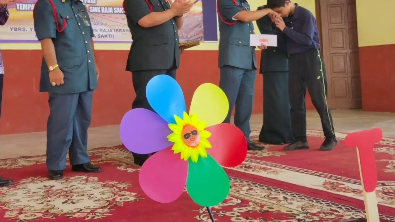 MAJLIS ANUGERAH KECEMERLANGAN SUKAN DAN KOKURIKULUM