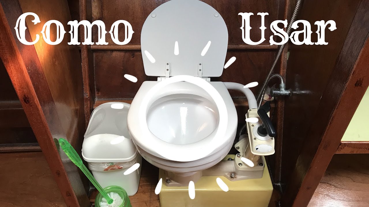 ⁣3/ CURIOSIDADES: COMO USAR O VASO SANITÁRIO DE UM VELEIRO?