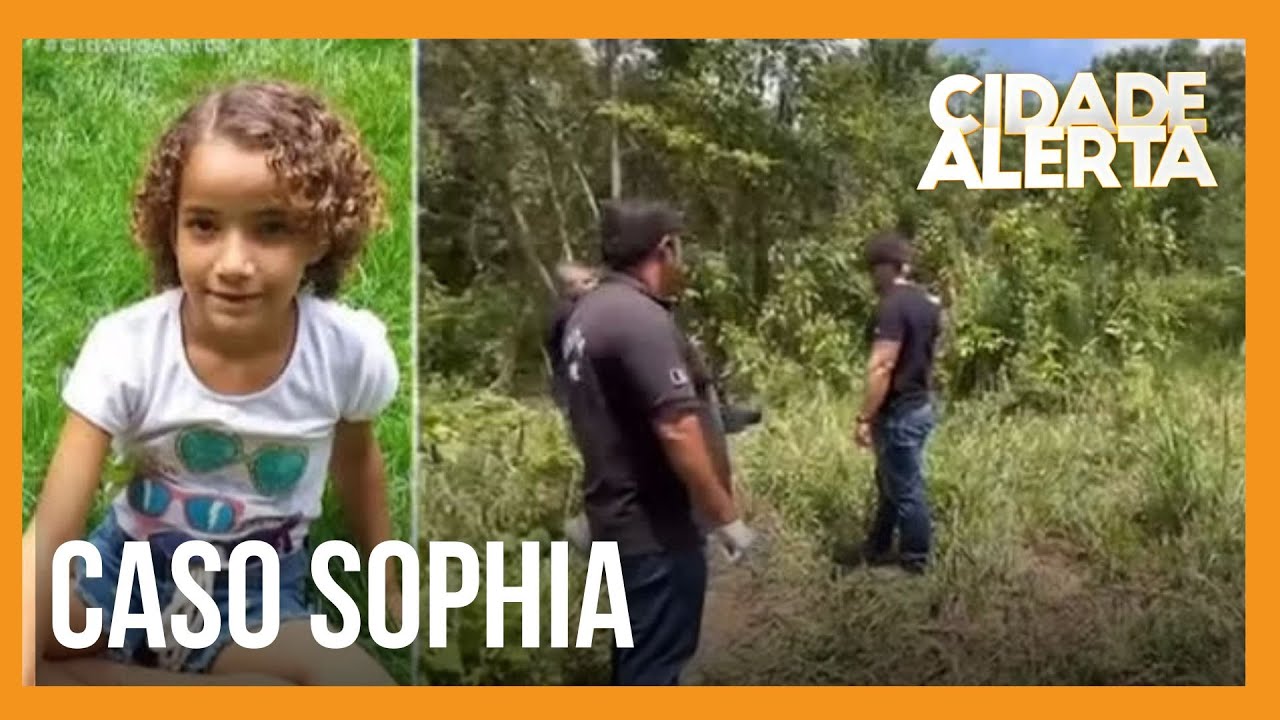 Irmão da menina Sophia encontra pano com sangue e partes de uma ossada em área de mata