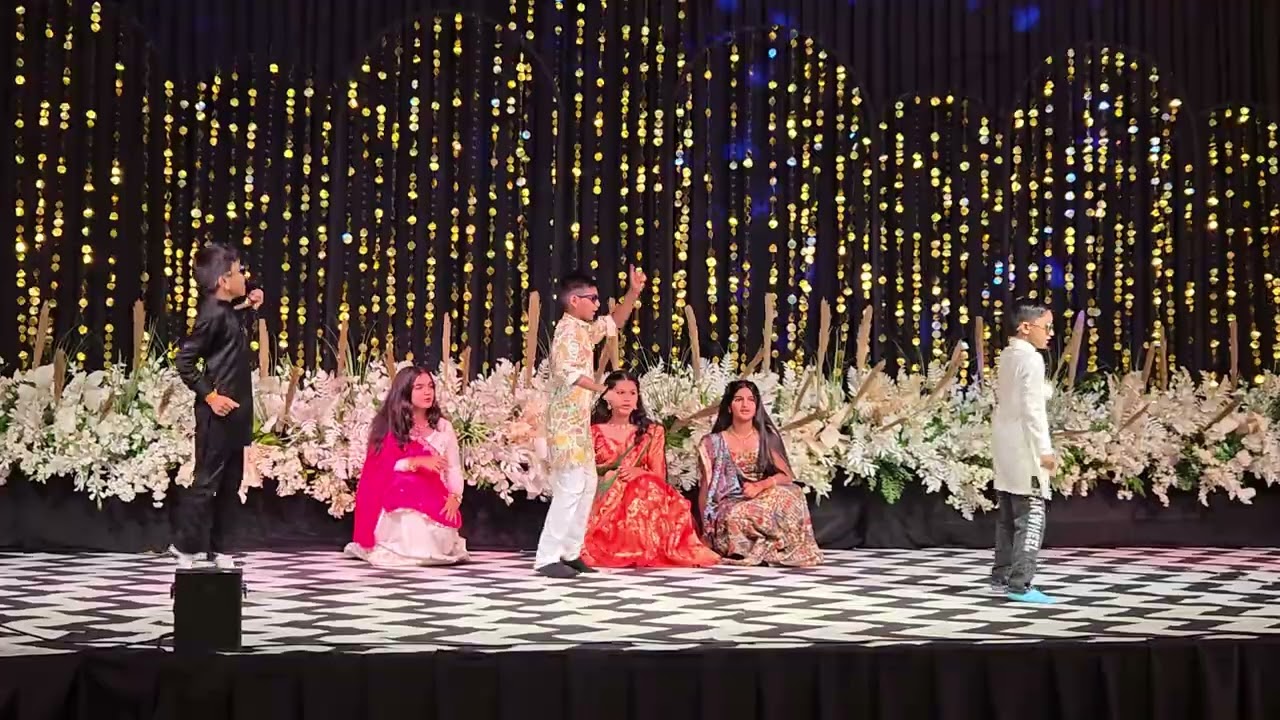 Weeding parformance kids dance 