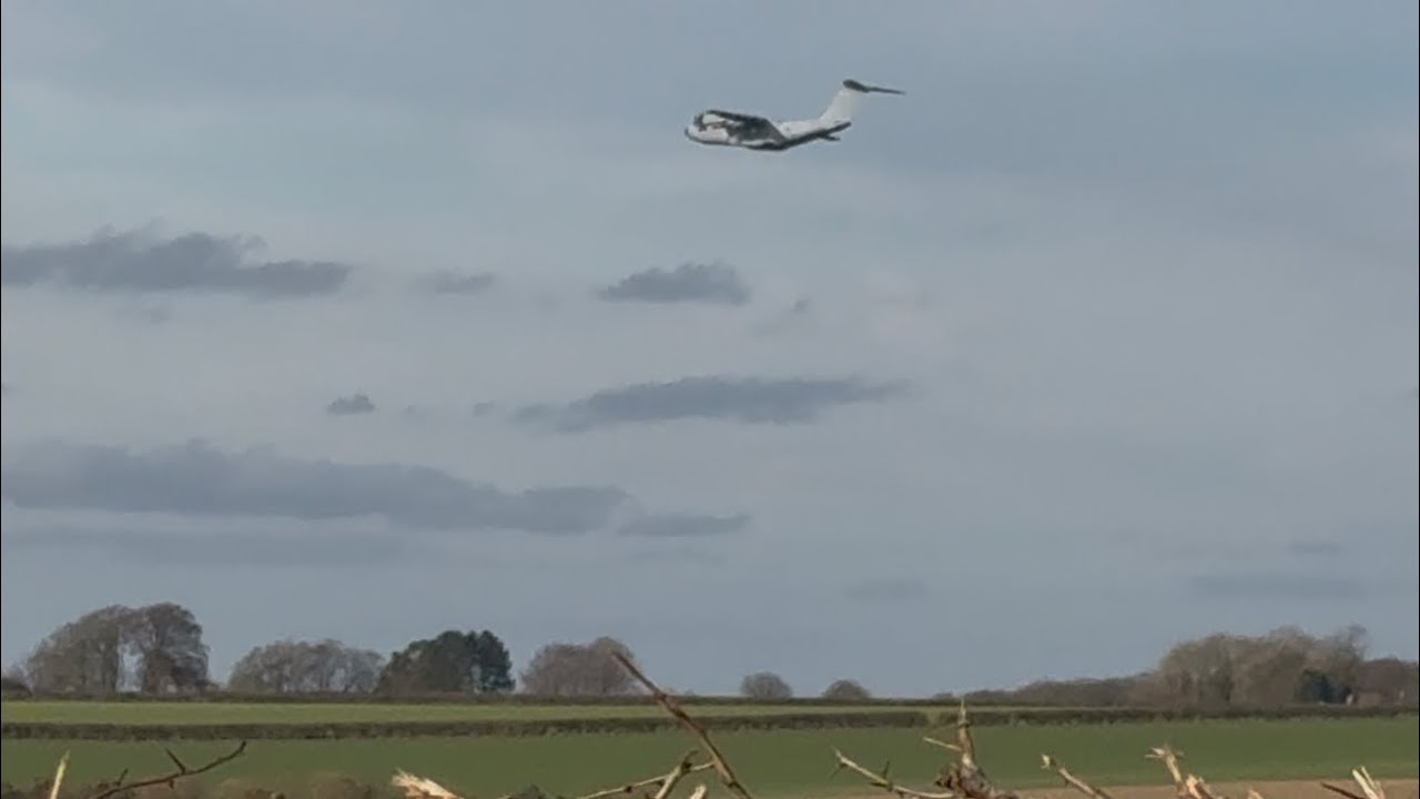 A-400 , jigsaw90 part 2 of 3. Throwing her around !Just missed a fantastic head on shot by seconds 😞