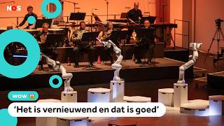 Robot met drie armen leidt orkest