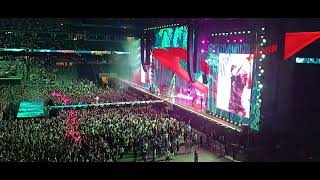 Manuel Carrasco en el Bernabéu. La Reina del baile