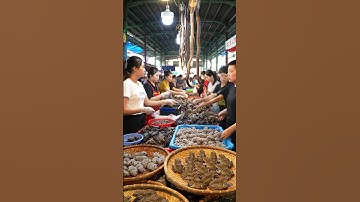 Young Sellers in Asian Markets@muhammadarif-ai