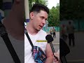 „Nem hitellel kéne segíteni az embereket, hanem emberi bérekkel”