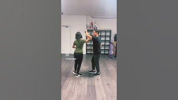 🤩 Simple Salsa Dance Pattern with Left and Right Turns 🌀
