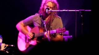 Newton Faulkner- Lipstick Jungle (Live, With Projections)