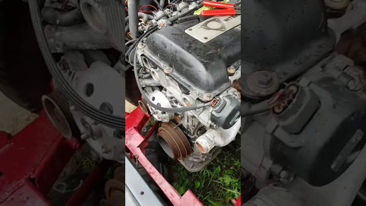 First Start up 1981 Datsun 720 SR20DET S13 Blacktop