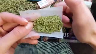 How To Roll a joint with Smoke AO