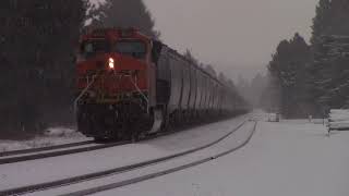2 Mid Units Grain Train In Easton
