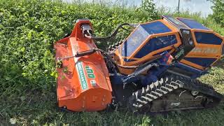 Mulčer/Flail mower ROBO GRASS 130 & IRUS DELTRAK 50