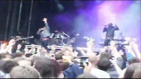 Wretch 32 ft Example - Onorthodox ( Live in Belfast )