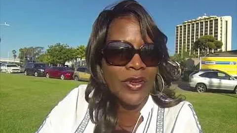 Day 28- Interview with Tracey Ingram who is Crushi...
